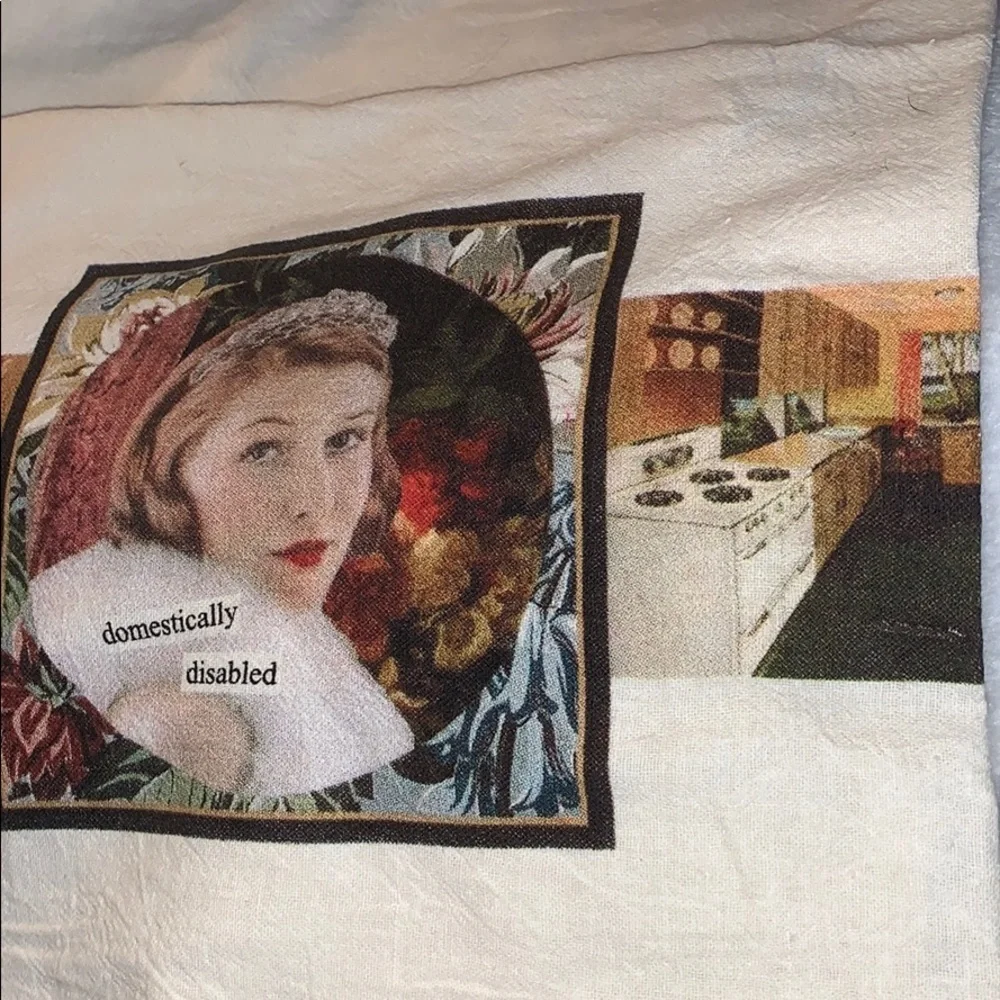 Anne Taintor “Domestically Disabled” Tea Towel - Picture 3 of 4